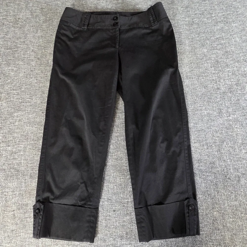 White House Black Market Black Crop Leg Pants Button Cuff Stretch Cotton Size 6